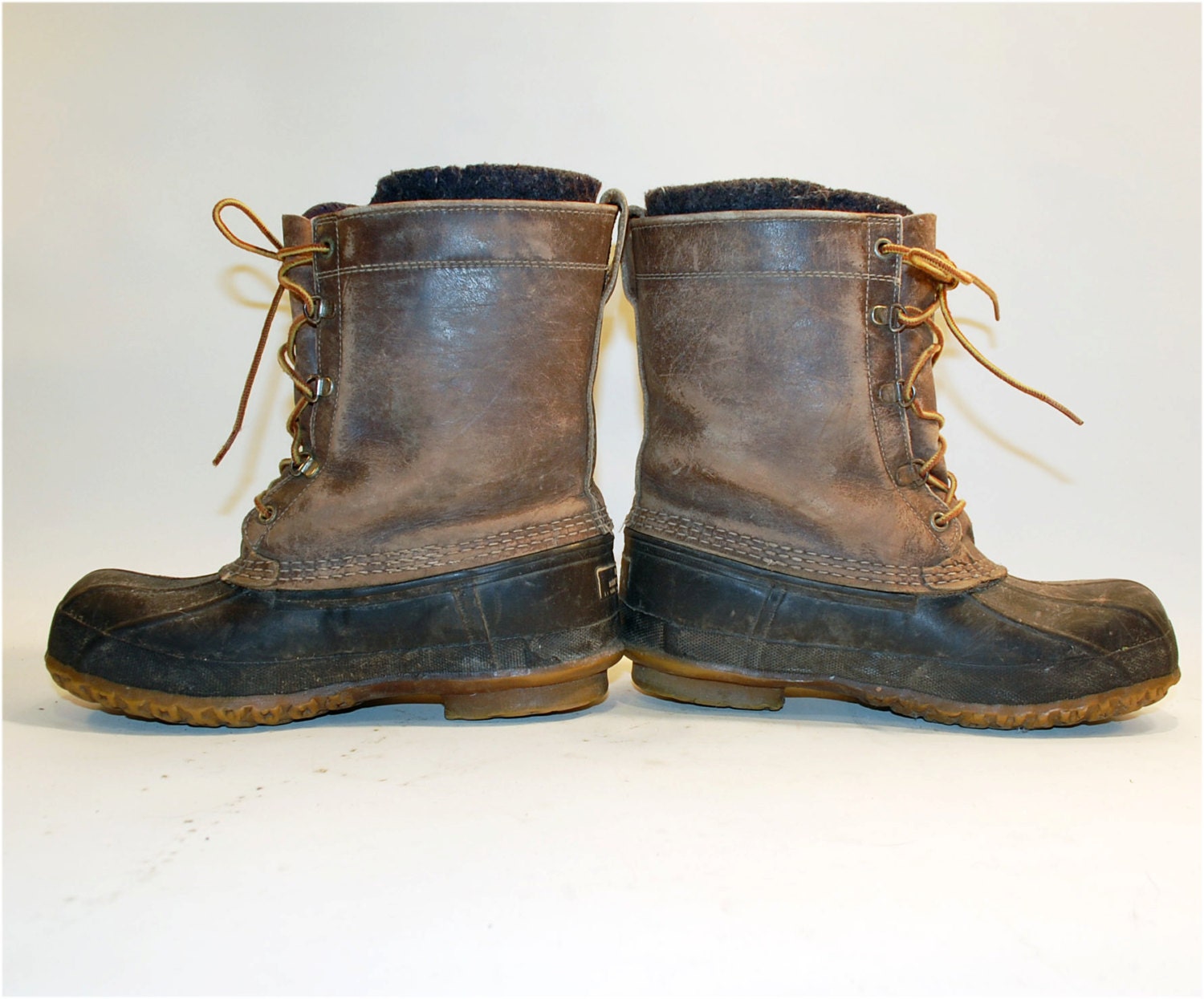 Vintage Maine Hunting Shoes tall duck boots L L Bean Freeport ME mens size 6 womens size 9