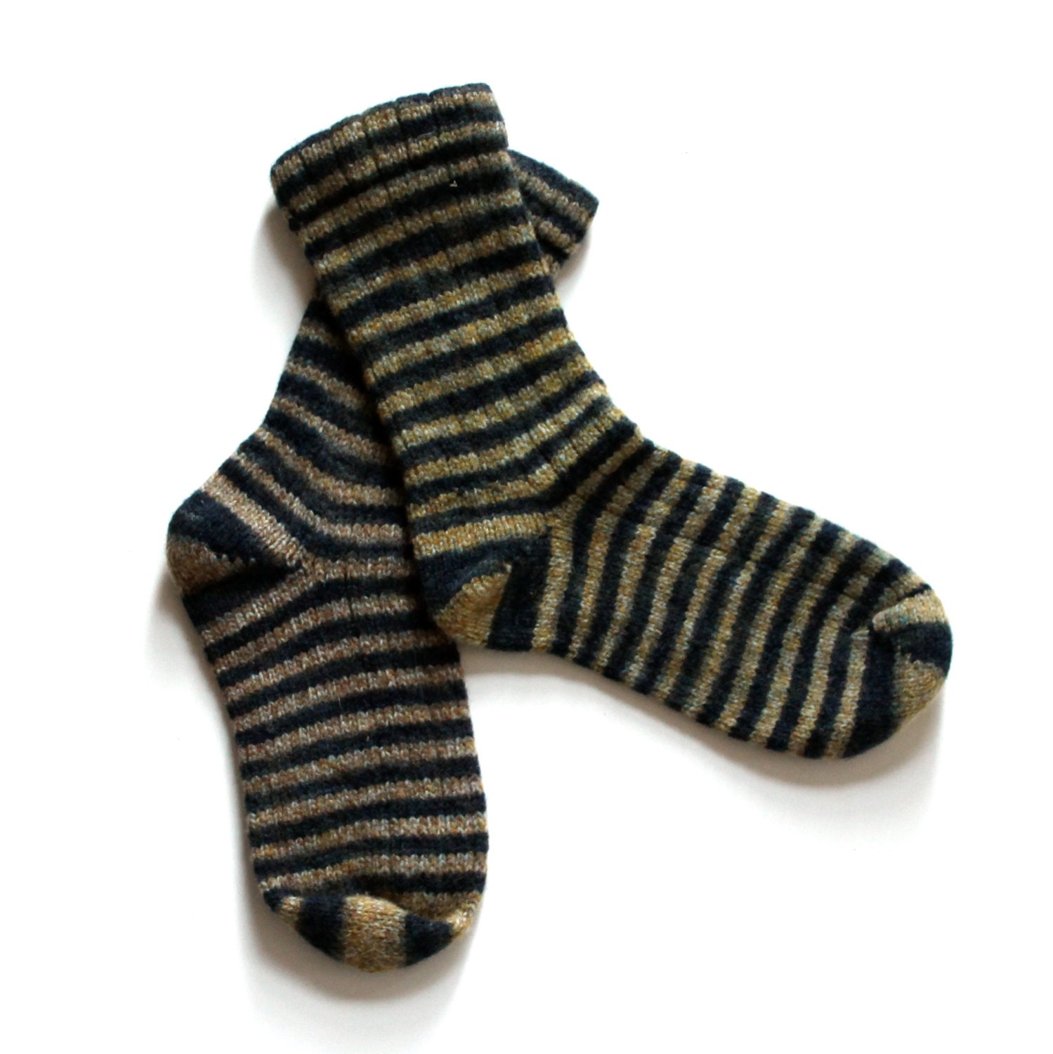 Handmade Wool Socks 718 -- Size Women 5-7