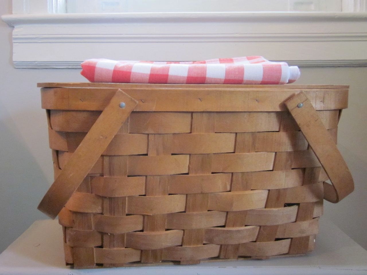 Vintage Large Picnic Basket -  Woven Wood - Wicker