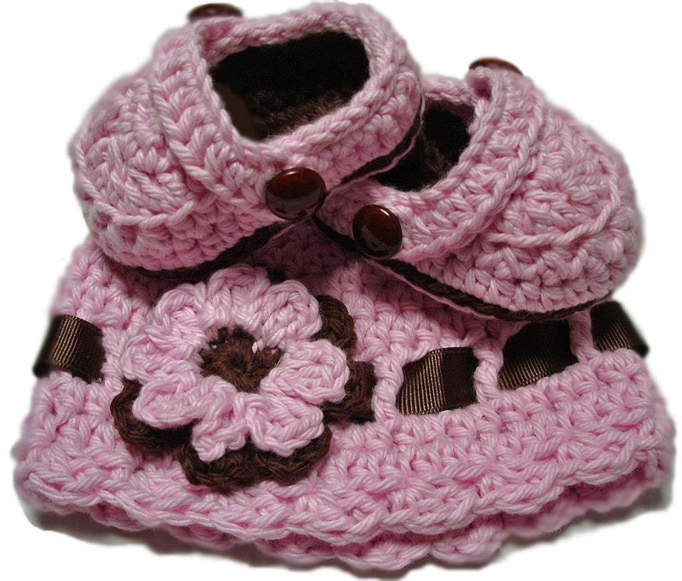 Baby hat booties set, crocheted hat and booties