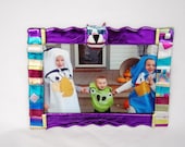 Cat fridge magnet - friendly plastic picture frame -  picture frame - 4x6 - under 10 dollars - magnet for locker, fridge