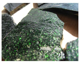 Vintage - GREEN Goldstone - Man-Made Sparkles