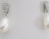 Bride-Bridesmaids-Rhinestone Stud and pearl earrings-Bridesmaids gifts-Bridal Jewelry-Bridal Accessories