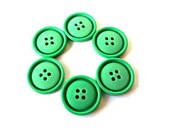 6 Vintage buttons, Unique beautiful shade of green 23mm