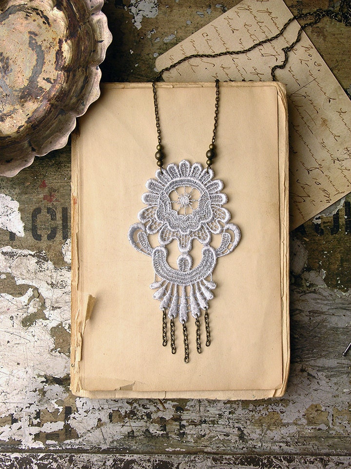 long lace necklace - CALEDONIA - pale grey- lace jewelry