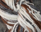 Handspun yarn, The Farm, lumpy, bumpy, big and cozy yarn