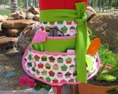 Vendor Apron / Half Apron with 6 Pockets / Money Pocket with Flap and Velcro / Robert Kaufman Sweet Cupcakes