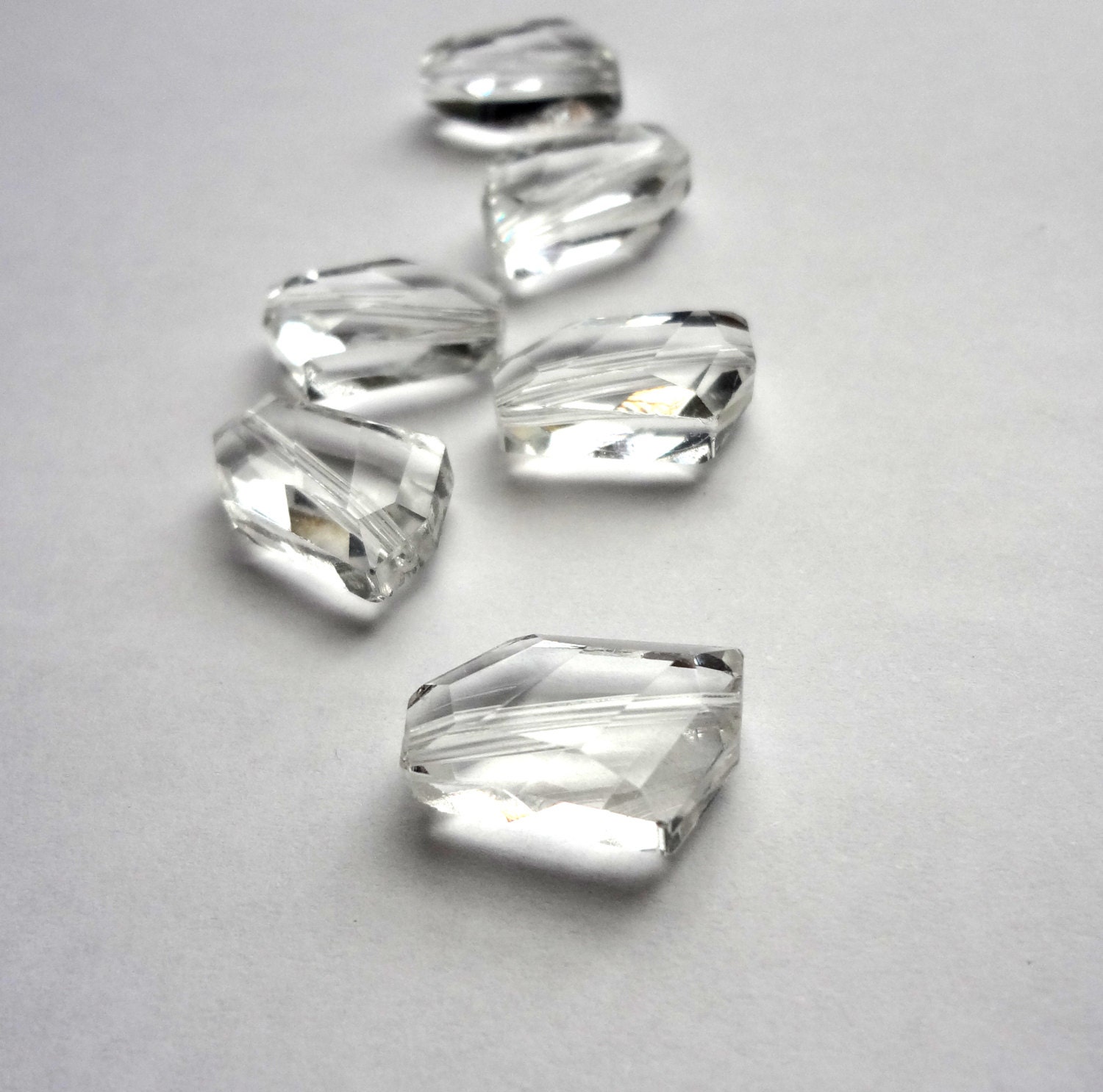 11 x 18mm Faceted Clear Quartz Symmetrical Semi Precious Gemstone Beads 6 pcs