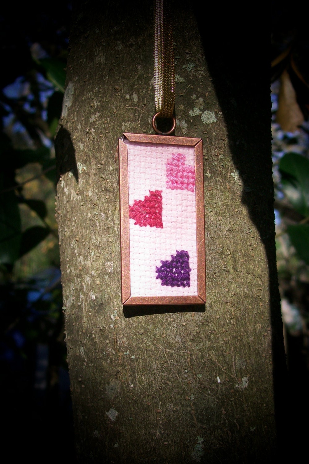 Falling Hearts Stitched Framed Pendant