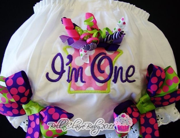 Birthday Bloomers for baby girls toddler- Island Party Personalized Present Custom Order Polka Dot and curly Bows
