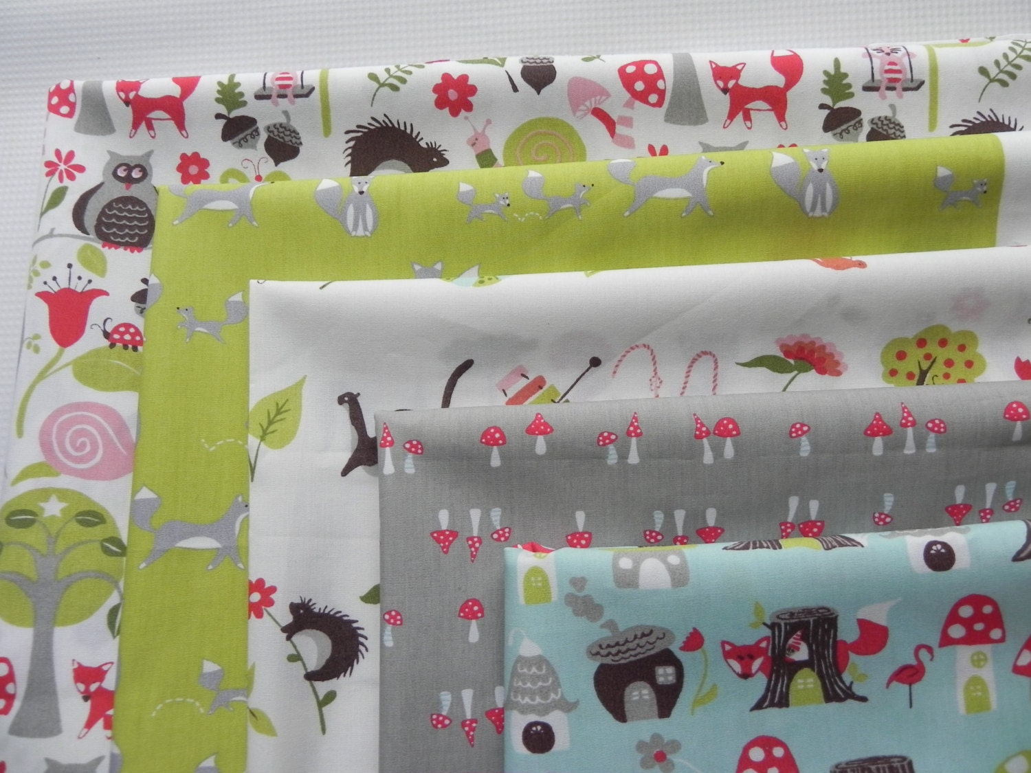 5 Fat Quarter Bundle - Free US Shipping - Organic cotton, Monaluna, Fox Hollow