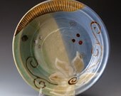 Pottery Stoneware Pie Plate with Flower Design - Ceramic Baking Dish