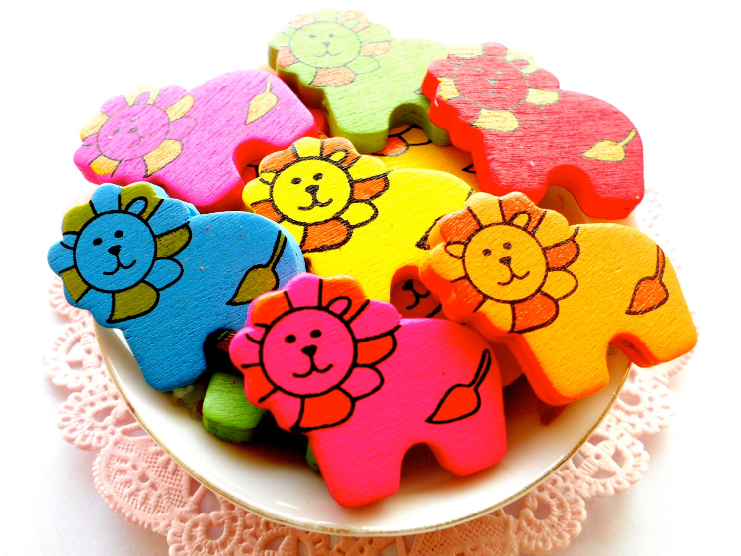 Lion - Wood Animal Collection - 25pcs