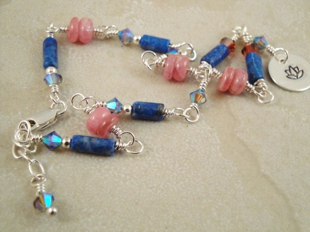 Anklet. Lapis and rhodonite. Lotus charm. Swarovski crystals. Silver. Adjustable. Pink and blue. Yogi. Meditation