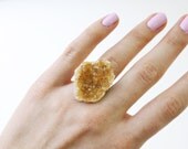 Raw Citrine Ring - gold