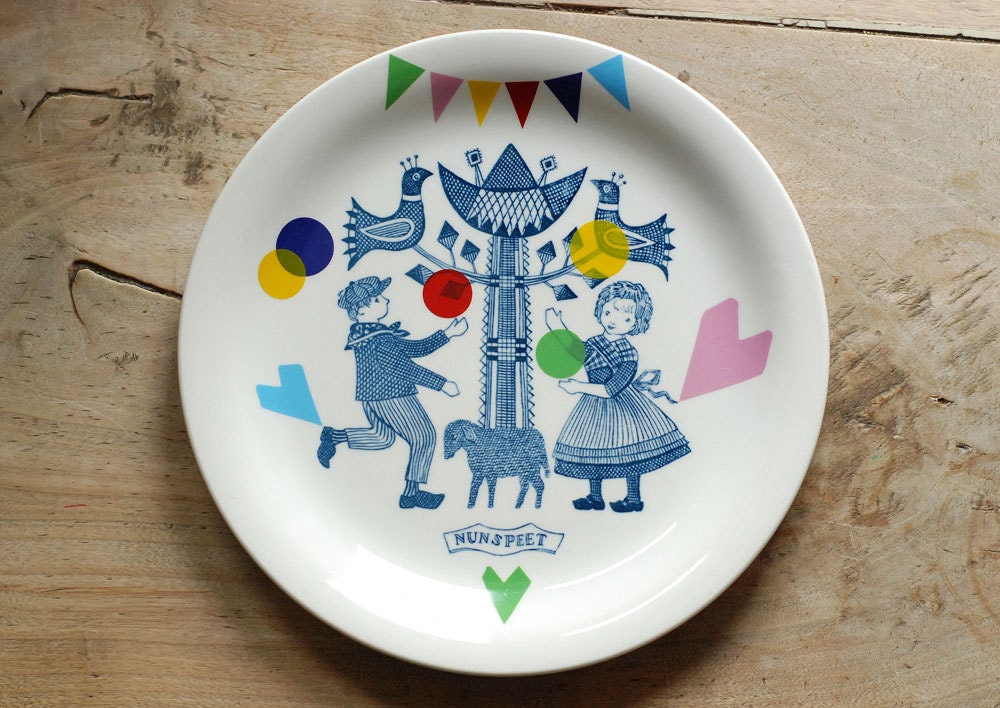 Folklore and fun breakfast plate 'Nunspeet', ready to be shipped