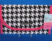 Houndstooth Diaper and Wipes Case Holder Clutch
