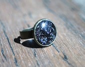 Cabochon Polish Ring with Holographic Glitter - Adjustable