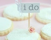 Cupcake Treat Toppers - I Do Tag and Bow style Il_170x135