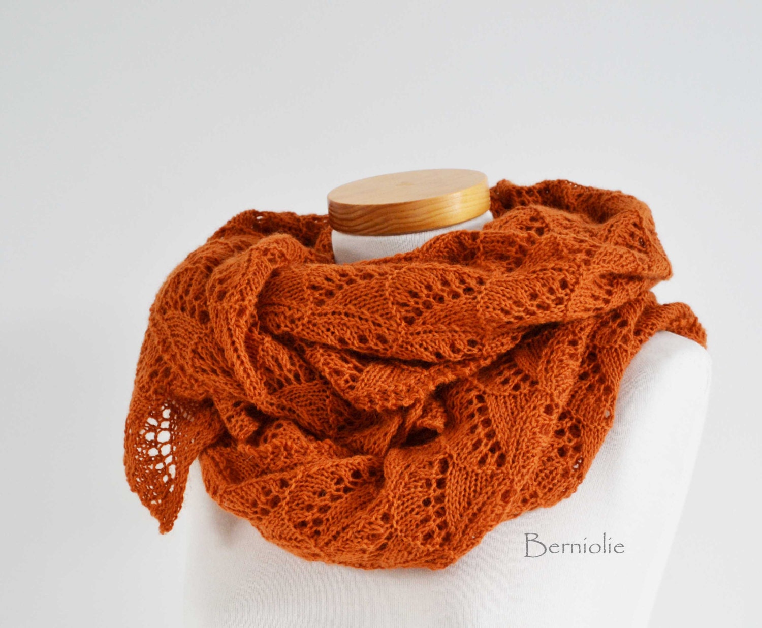 Lace knitted shawl copper, dark orange J984