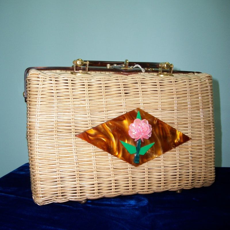 NOS Vintage 60s Purse / Caramel Lucite & Wicker / Pink Rose / New Old Stock