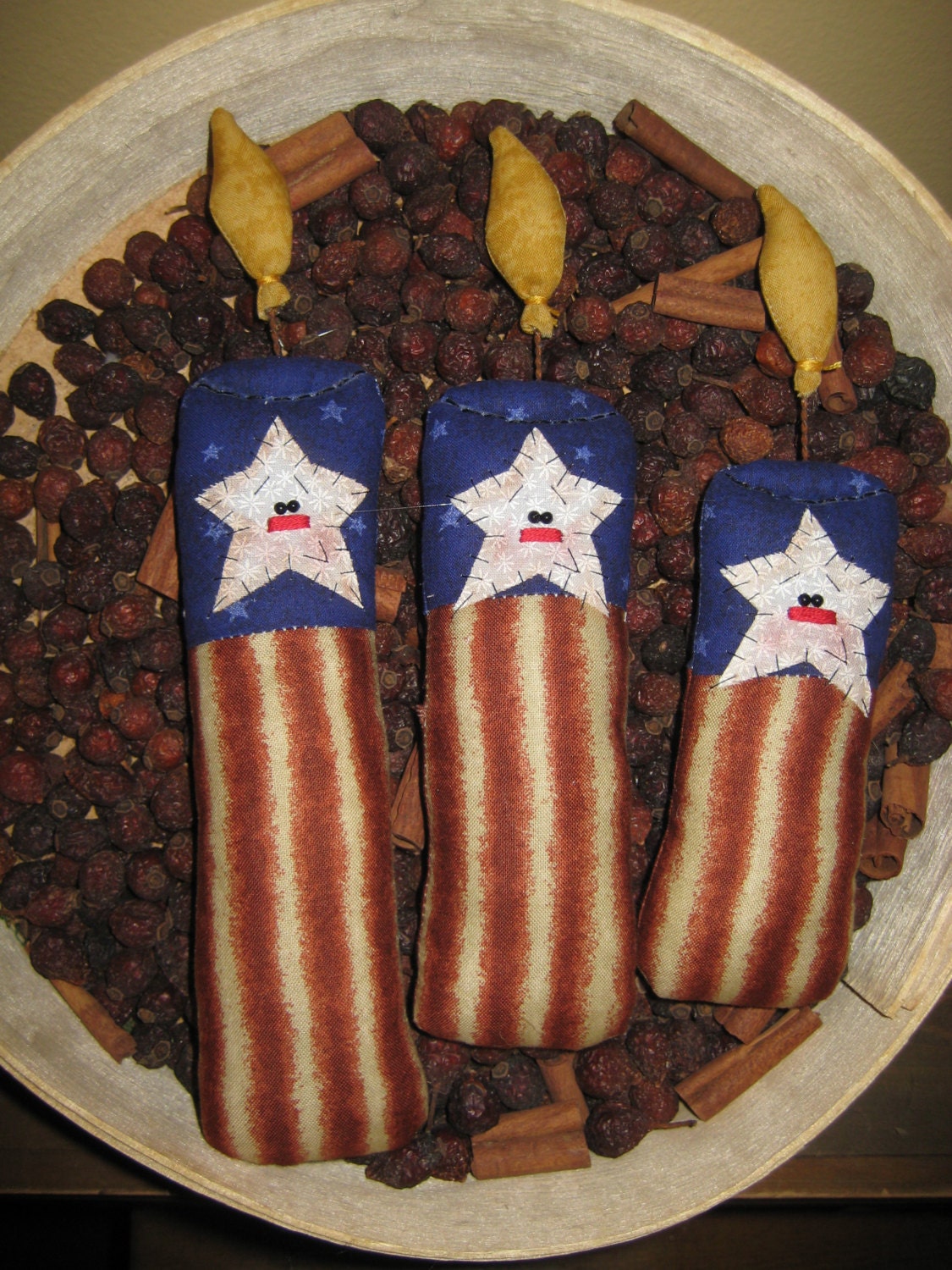 Primitive Handcrafted Set of 3 Americana Firecrackers Bowl Fillers Shelf Sitters Ornies Tucks