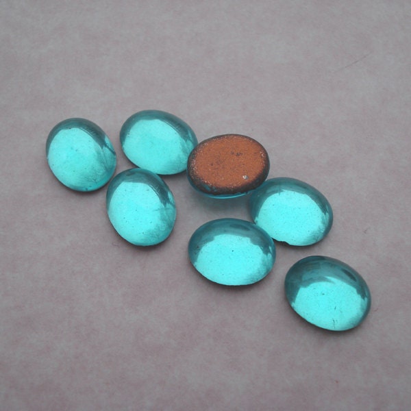 Vintage 8x10mm Aqua/Aquamarine Blue Gold Foiled Flat Back Oval Glass Cabs or Stones (6 pieces)