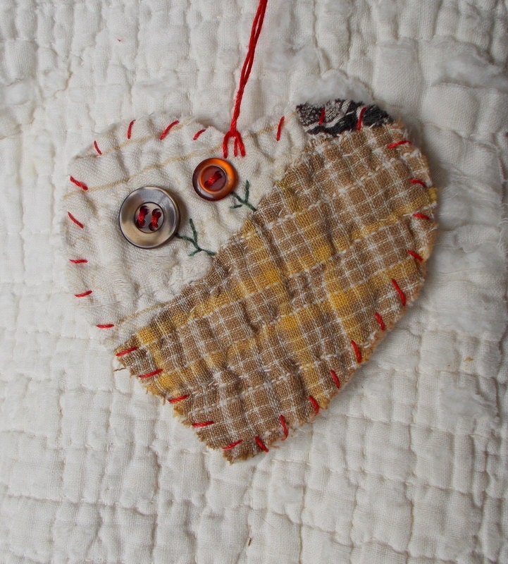 BLOOMIN BUTTONS Heart Snippet Ornament - Stitched From Recycled Vintage Quilt Piece - Featuring Old Buttons