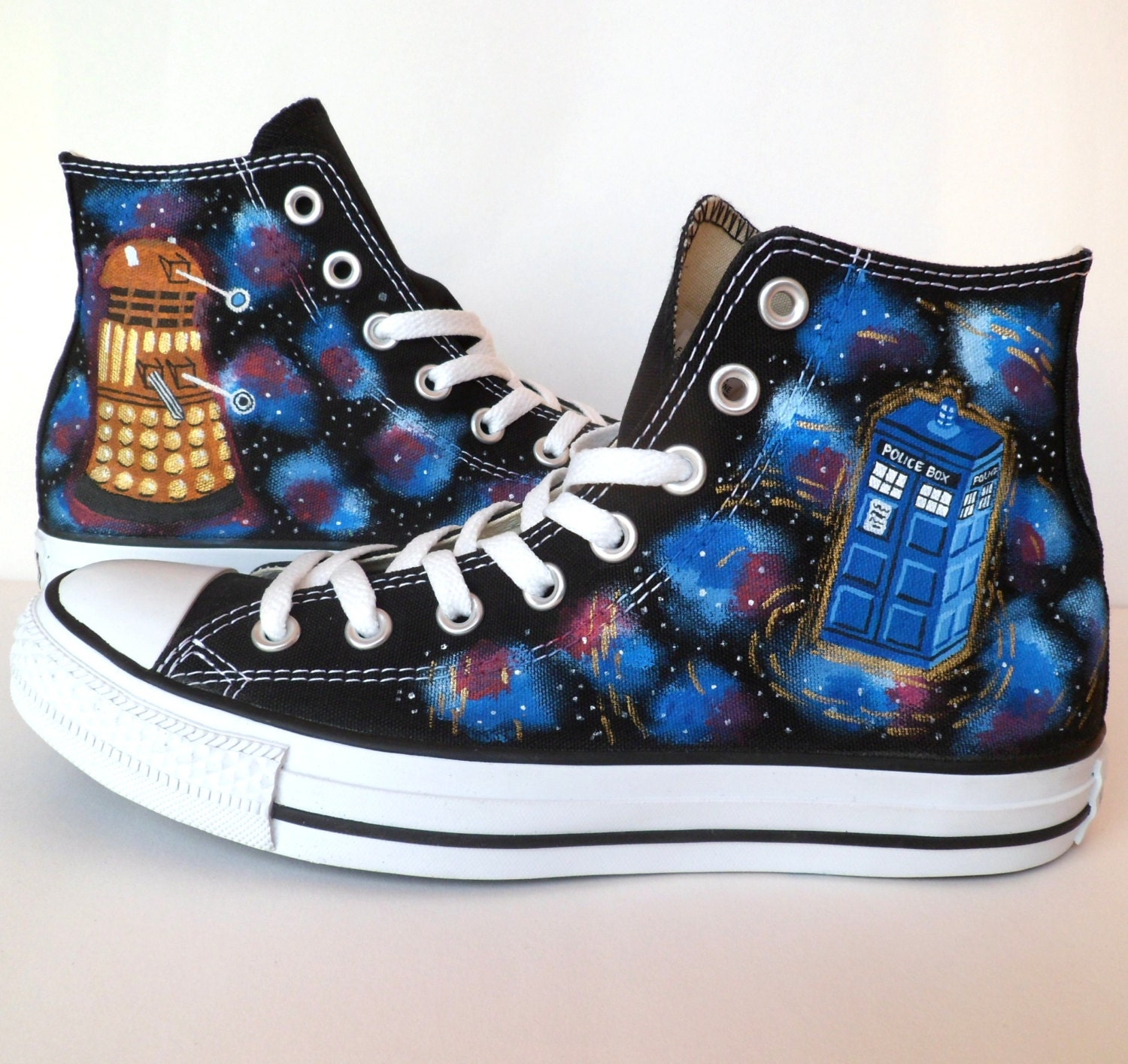 Doctor Who Converse
