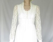 Vintage   GUNNE SAX 70s Ivory  Sheer Lace Corset Maxi Dress