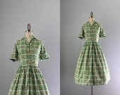 60s Dress / Vintage 1960s Dress / Emerald Cotton Day Dress