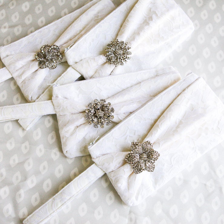 Bridesmaids' Clutches - Set of 4 Bow Clutches in Ivory Lace