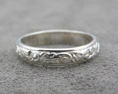 Sterling Silver Small Leaf Ring