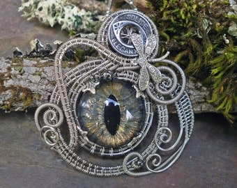 Gothic Steampunk Cat Eye Pendant with Victorian Button