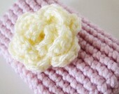 Kawaii crochet - lavender pink purple with cream flower - coin purse - mini wallet