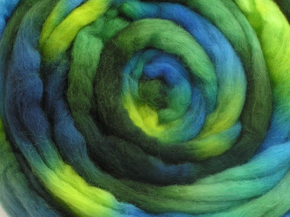 200g Space-Dyed Falkland Wool Top - Marine