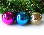 Christmas Shiny Brite Ornaments Plain Janes Fuchsia Blue and Silver 1960's