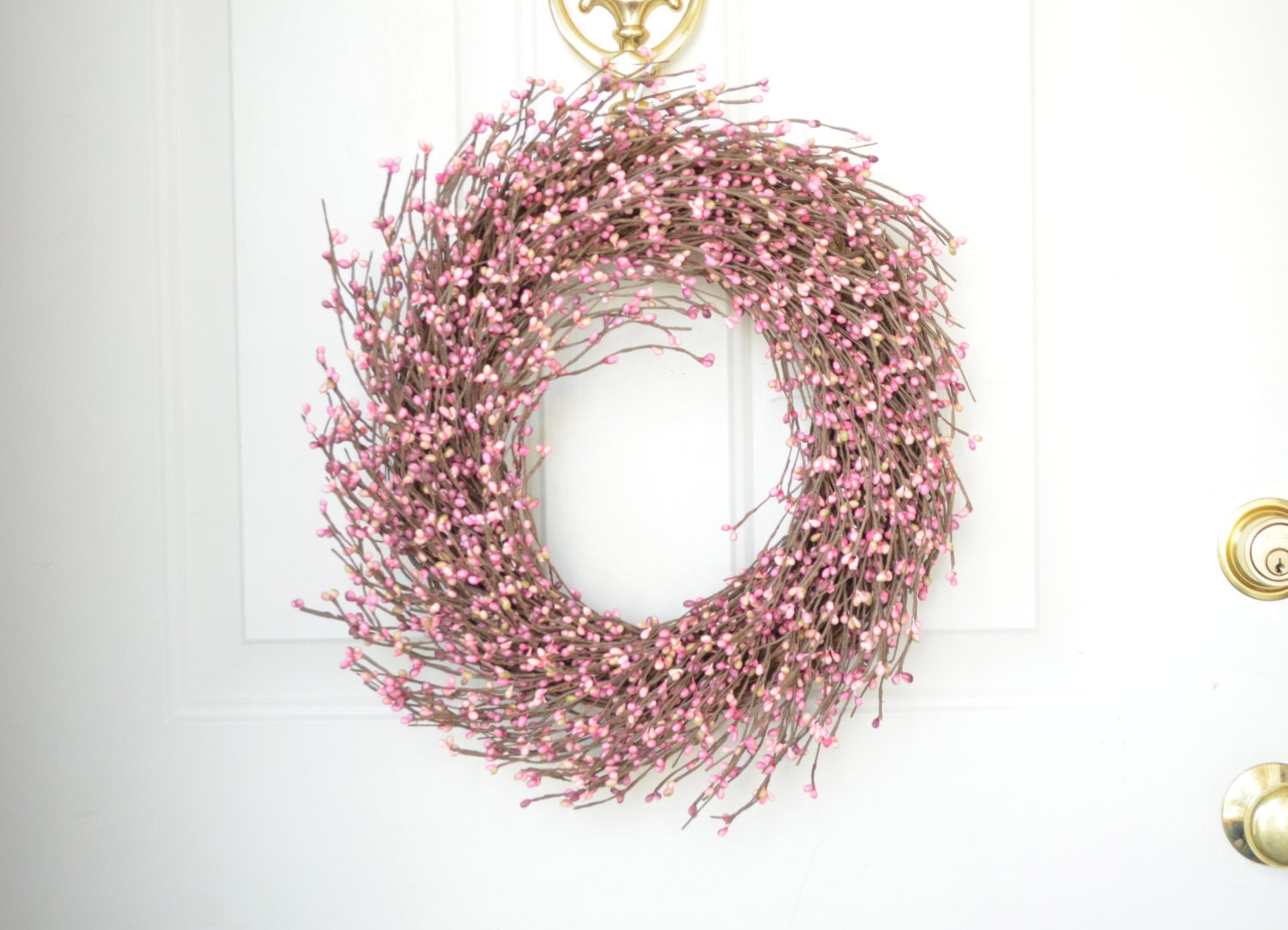 Pink pip berry wreath - Carnation Pink Spring wreath - Easter decoration