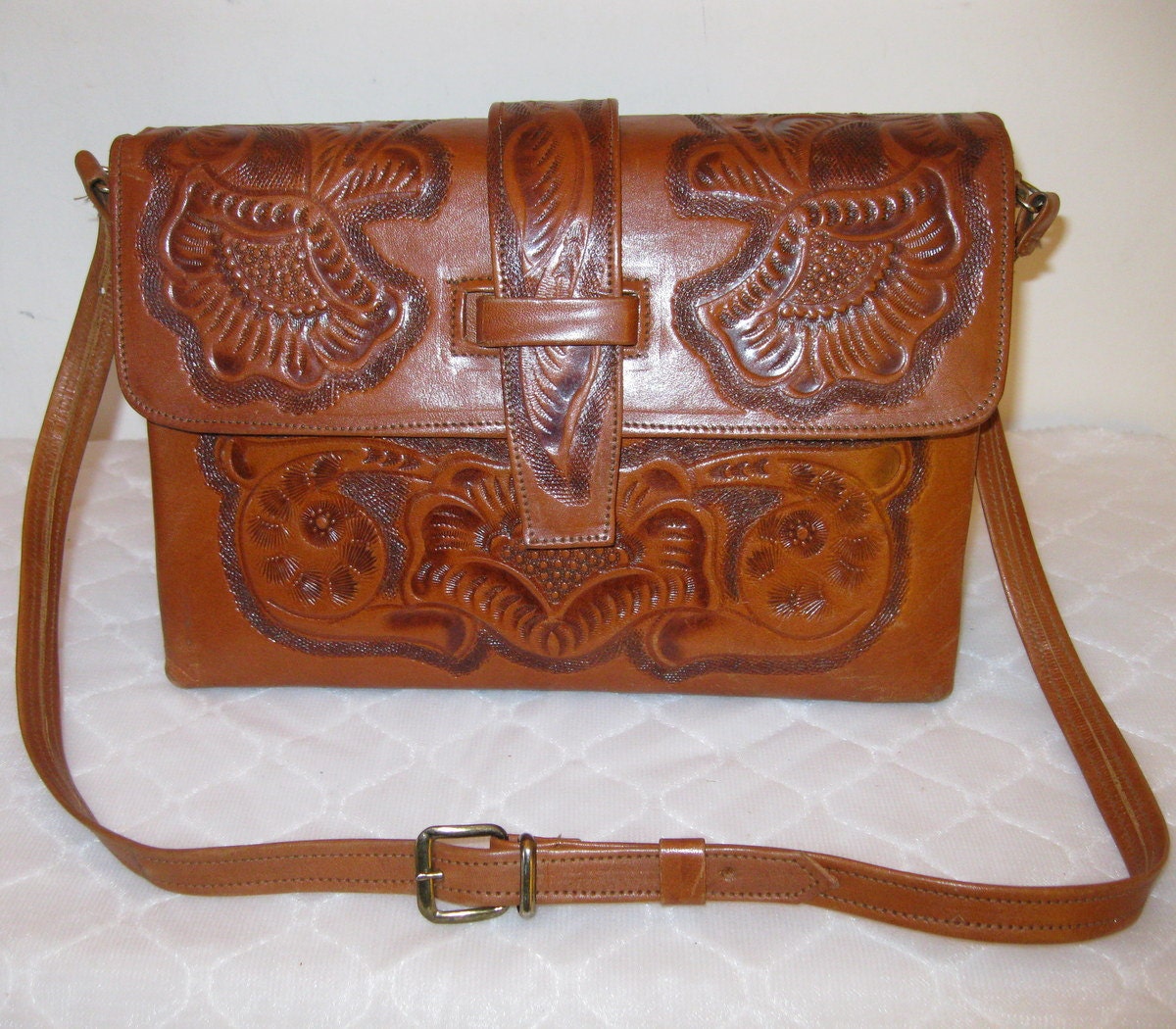 Western Style handtooled thick gen leather  bag purse vintage floral accents awesome