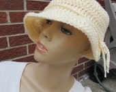 Pale Yellow Flapper Hat (215)