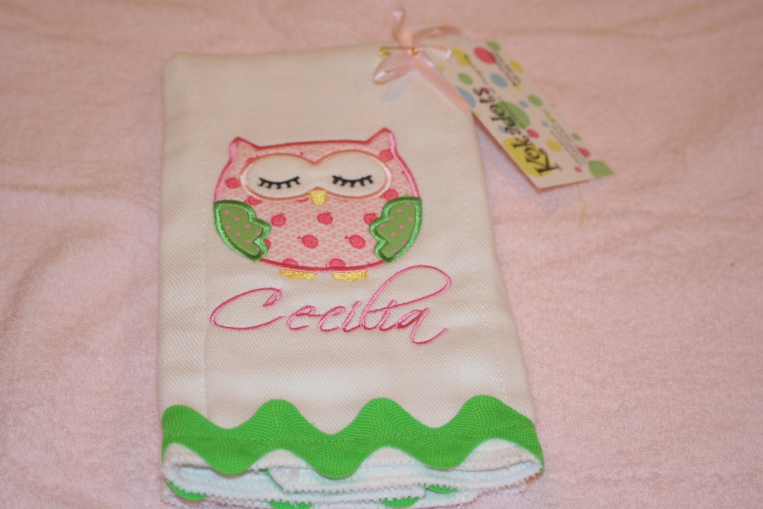 Sleepy Owl Applique Burp Cloth in Pink and Green for a Girl