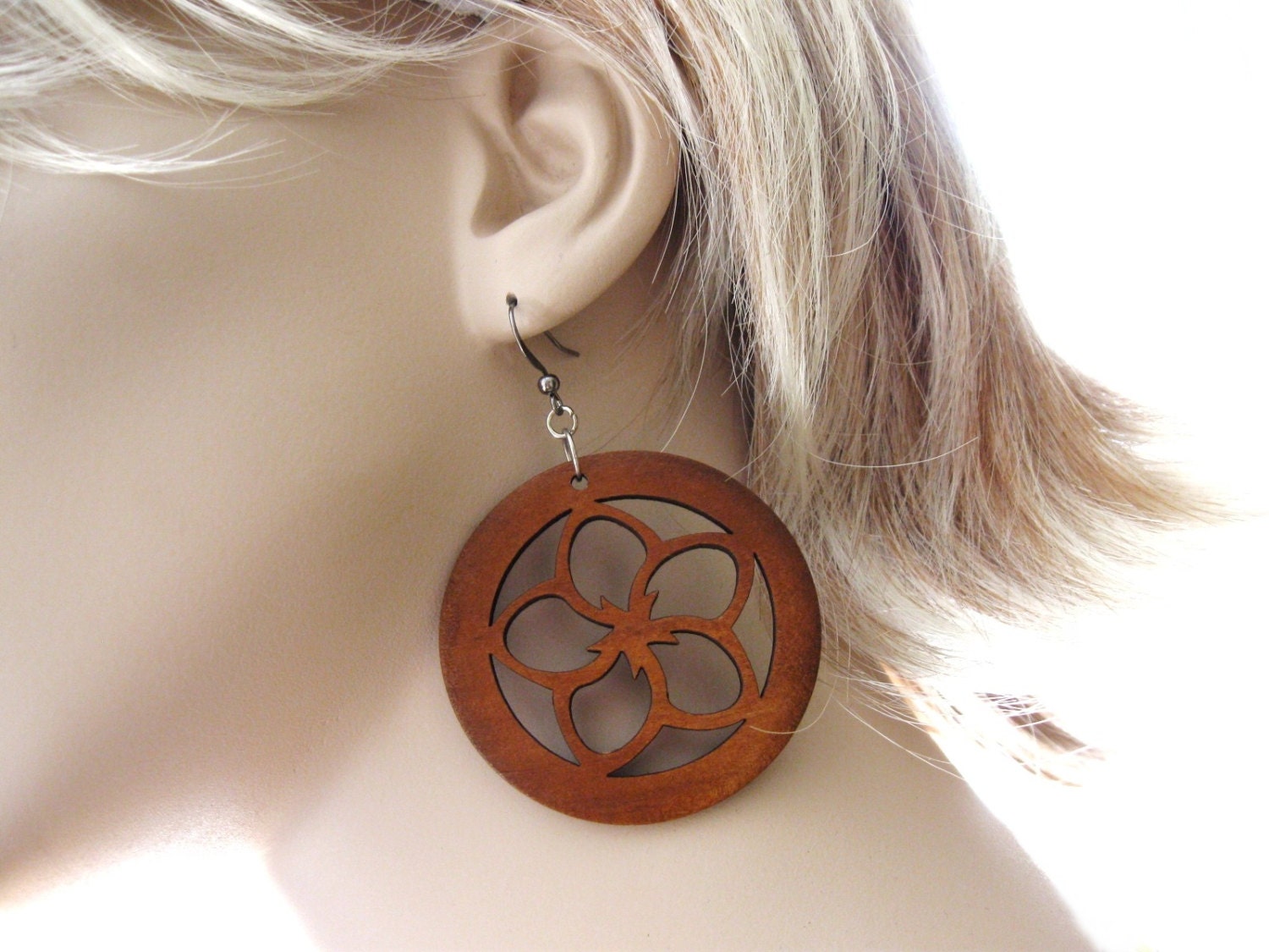 Wood brown flower carved circular dangle earrings