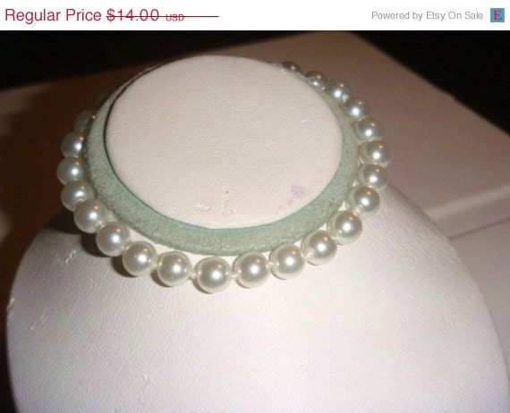 Summer Sale Silver and Pearl Bracelet 7 inch