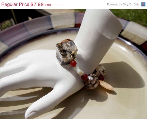 Summer Sale Vintage Beaded Bracelet mulit color