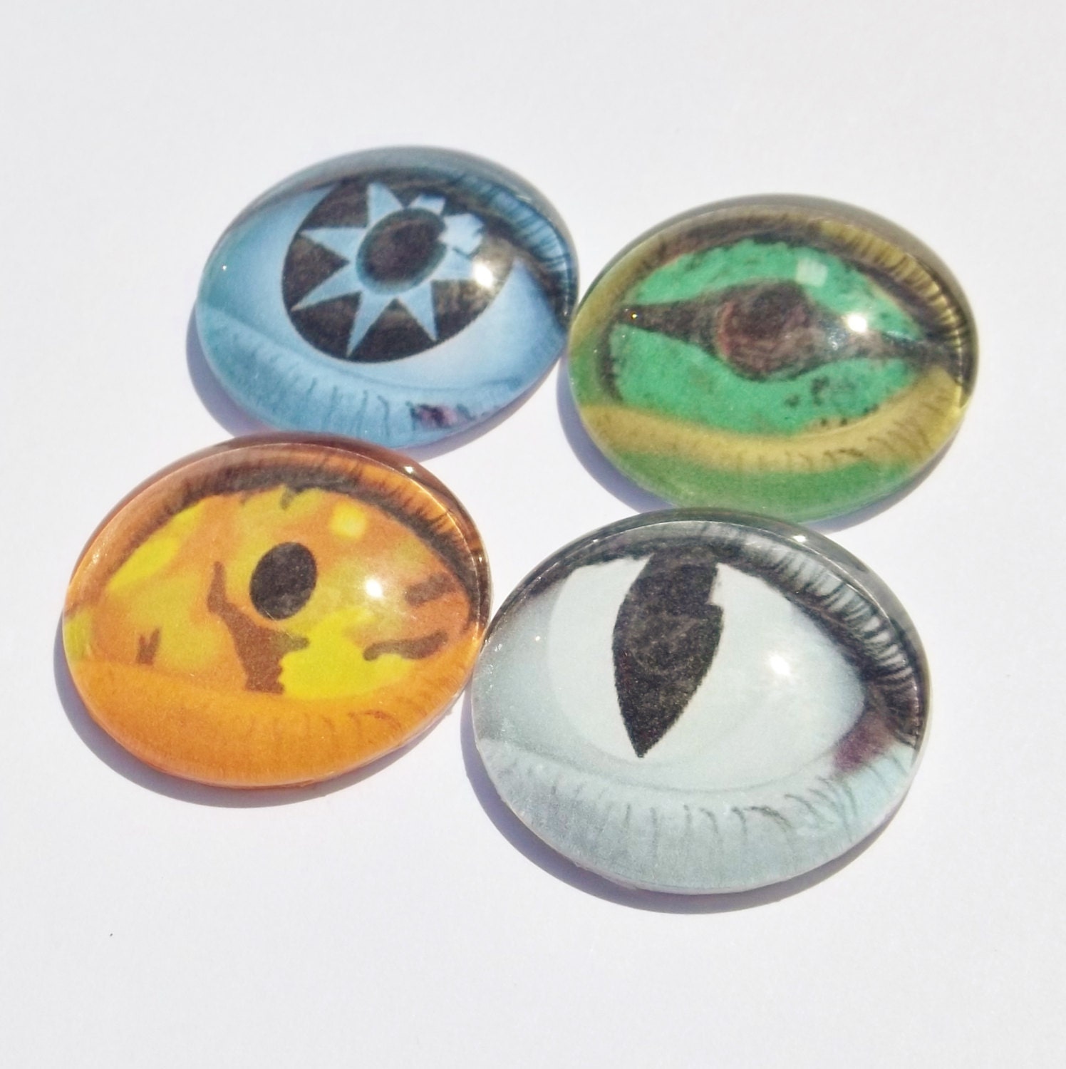 4 Creepy Eye Glass Domes 30mm Perfect for Jewelry and Mosaic Art IncludesTrial Size E6000