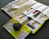 Makeup Bag - Marvellous Moveable Makeup - Brush Travel Roll - Spring Green Ty Pennington Fabric, Bright White Lining