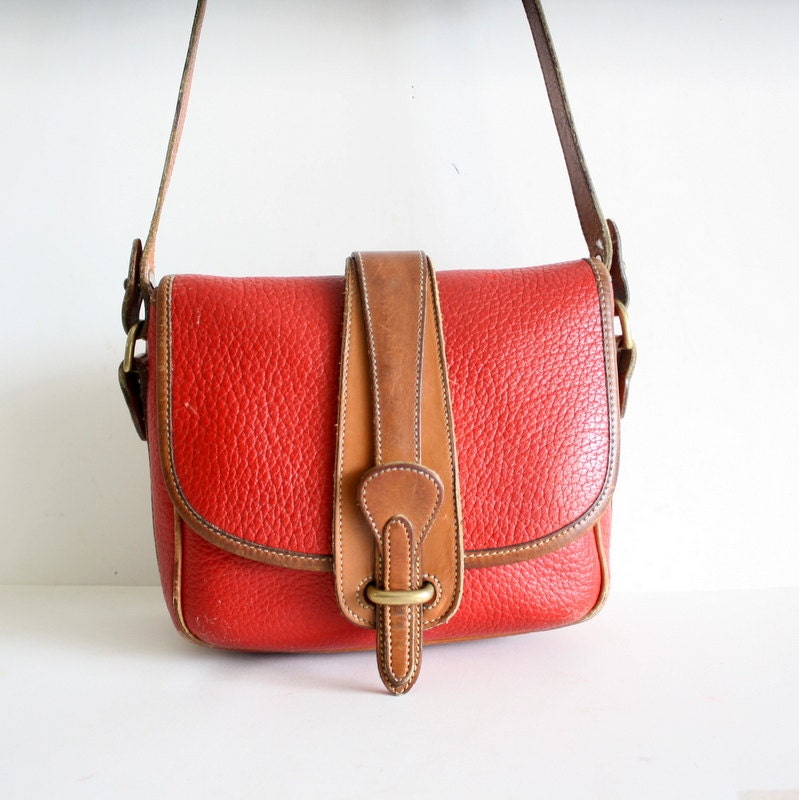 Vintage Dooney and Bourke Cross Body / Shoulder  Handbag