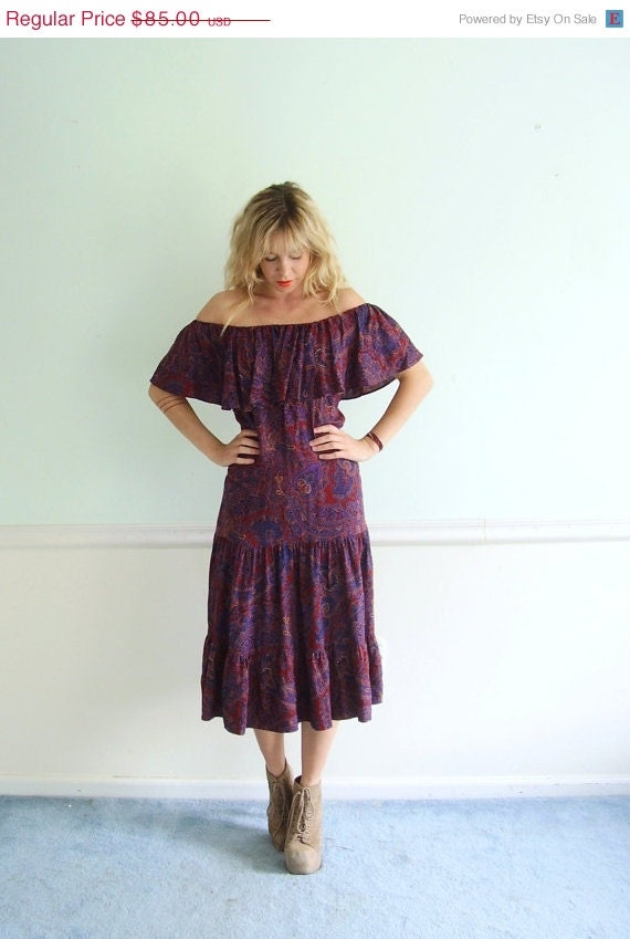 25% OFF . . . Purple Paisley Boho Tier Gypsy Maxi Dress - Vintage 70s 1970s - SMALL MEDIUM S M