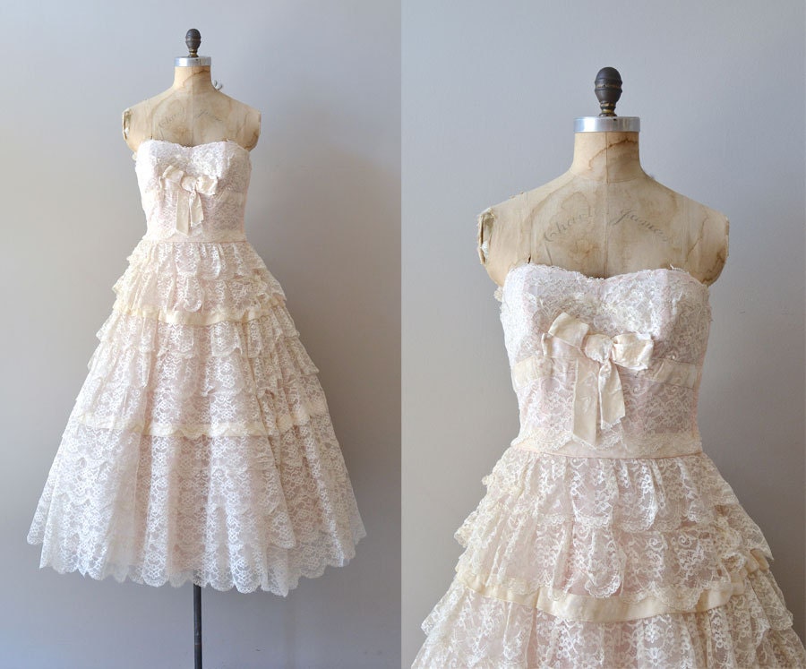 vintage 1950s dress / lace 50s dress / La Belle Saison dress