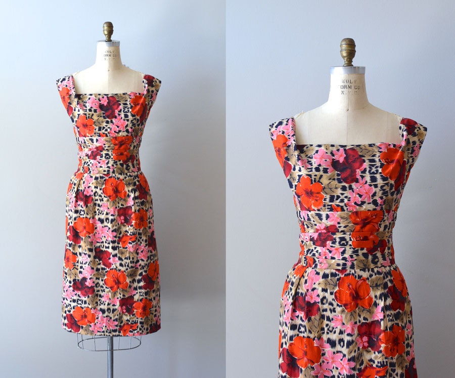 vintage 50s dress / floral 1950s dress / Edible Flowers dress
